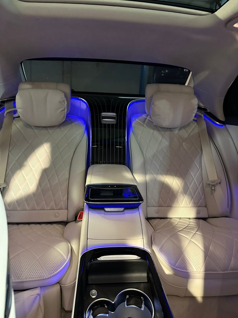 Mercedes-Benz S600 Maybach. Interior.